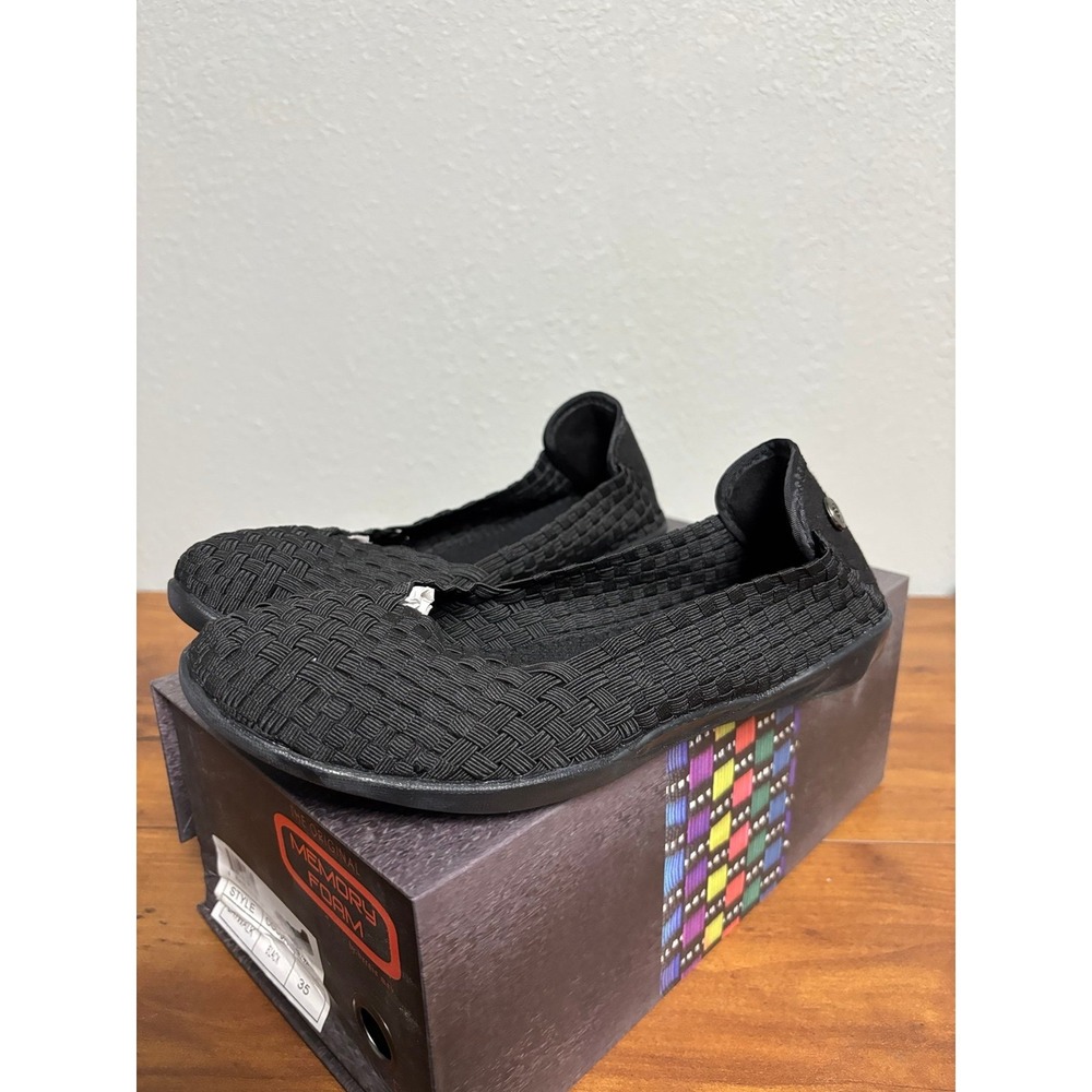 Bernie Mev Catwalk Black Woven Elastic Memory Foam Flats Size 35 US 4-5